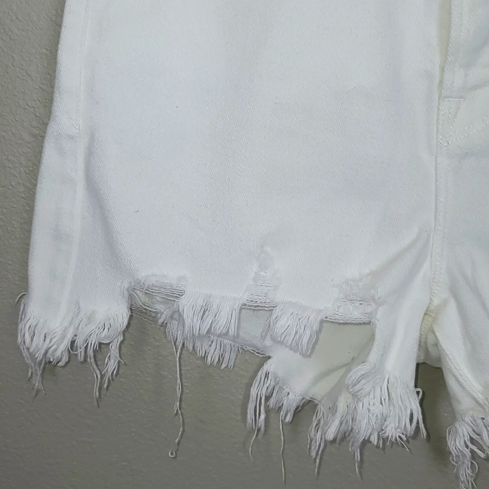 Good American White Distressed High-Rise Jean Shorts - Picture 3 of 8